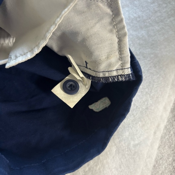 Vineyard Vines Classic Dayboat Shorts in Navy Size 0 - Picture 10 of 12